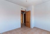 Chalet adosado con terreno en venta en Oropesa ref: TR410475 foto