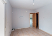 Chalet adosado con terreno en venta en Oropesa ref: TR410475 foto