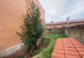 Chalet adosado con terreno en venta en Oropesa ref: TR410475 foto