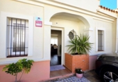 Chalet adosado con terreno en venta en Rincón de la Victoria ref: TR410478 foto