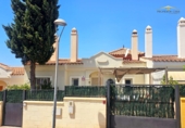 Chalet adosado con terreno en venta en Rincón de la Victoria ref: TR410478 foto