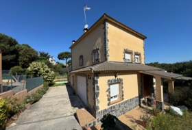 Dosrius 777&nbsp;m² 