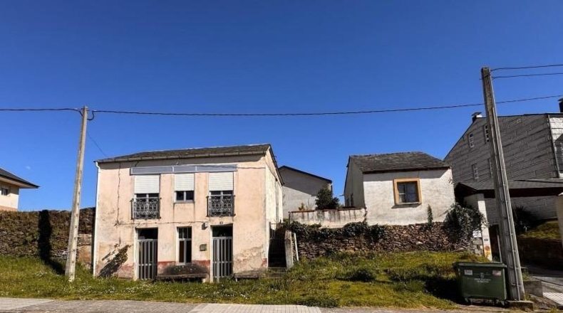 Orense - Viana do Bolo - 278m2