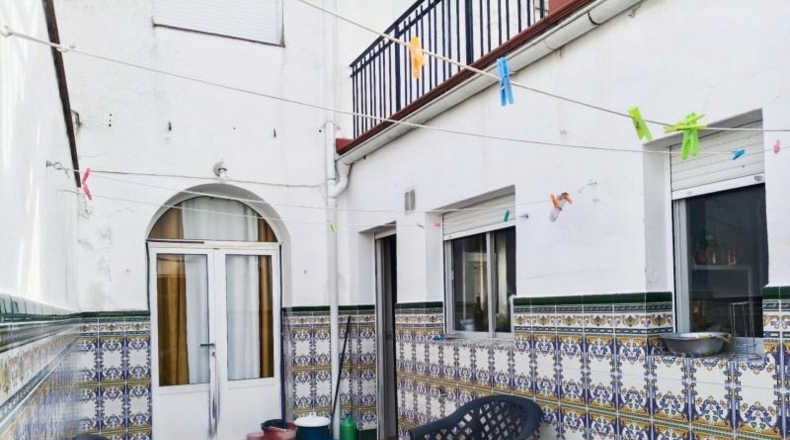 Бадахос - Valencia del Ventoso - 240m2