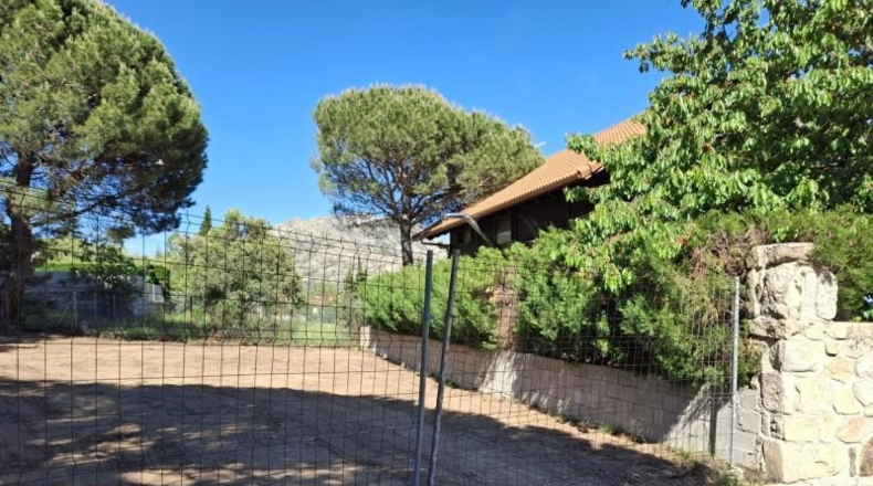 Comunidad de Madrid - Navalafuente - 503m2