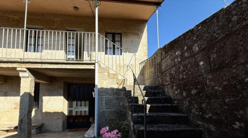 Pontevedra - O Carballiño - 195m2