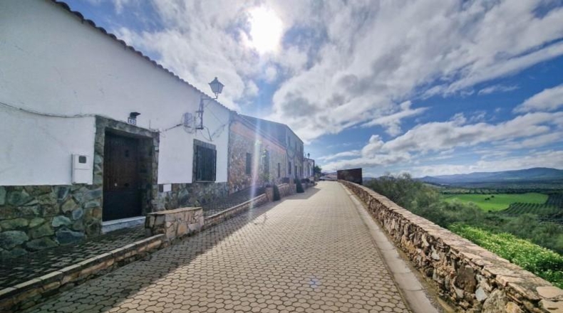 Badajoz - Nogales - 226m2