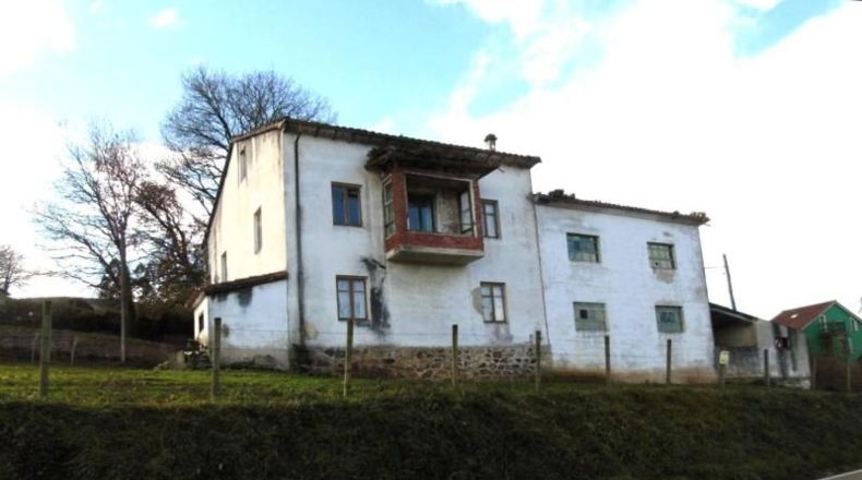 Кантабрия - Santa María de Cayón - 1440m2