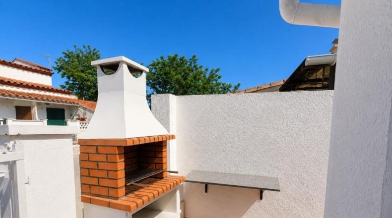 Gerona - Castellón de Ampurias - 64m2
