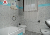 Chalet independiente con terreno en venta en la España, Ourense, ref: TR403628 foto