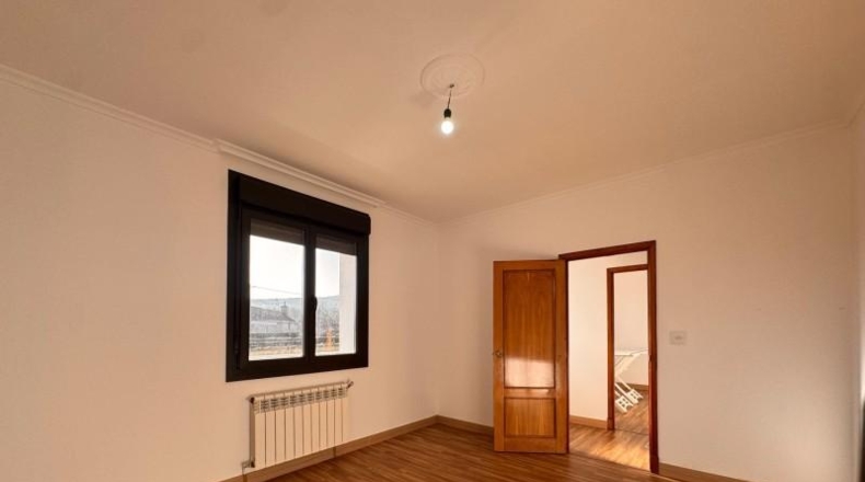 Orense - Xinzo de Limia - 325m2