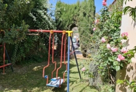 Graena 600&nbsp;м²