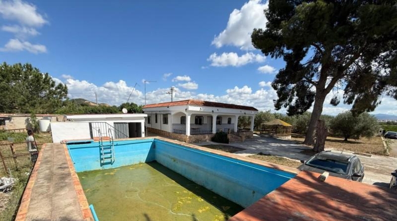 València - Llíria - 2724m2