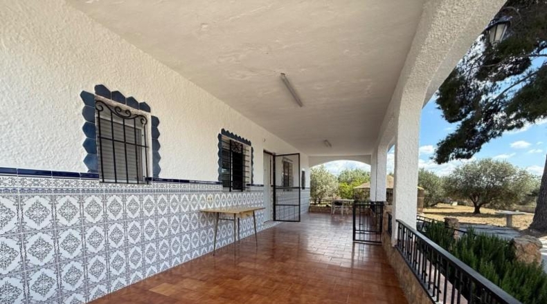 València - Llíria - 2724m2