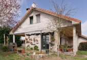 Chalet independiente con terreno en venta en la España, Maceda, ref: TR401149 foto