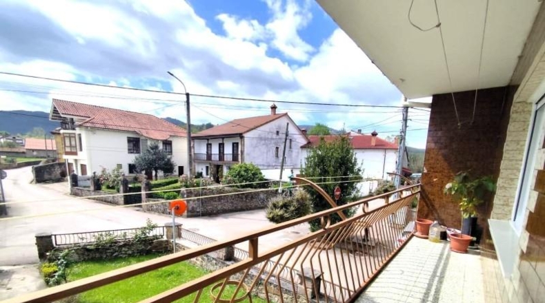 Cantabria - Santa María de Cayón - 303m2