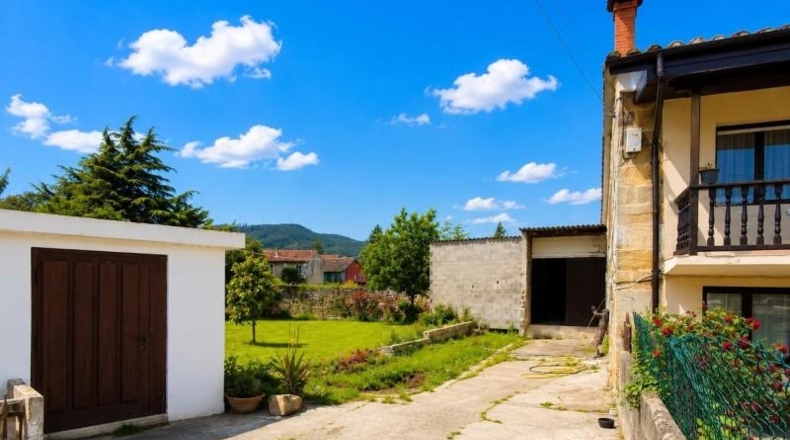 Cantabria - Santa María de Cayón - 1190m2