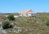 Chalet independiente con terreno en venta en la España, Puerto Lumbreras, ref: TR395631 foto