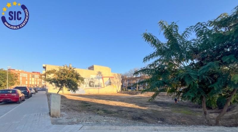 Валенсия - л'Алькудия-де-Креспинс - 834m2