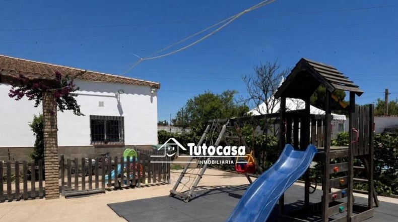 Sevilla - Alcalá de Guadaíra - 1280m2