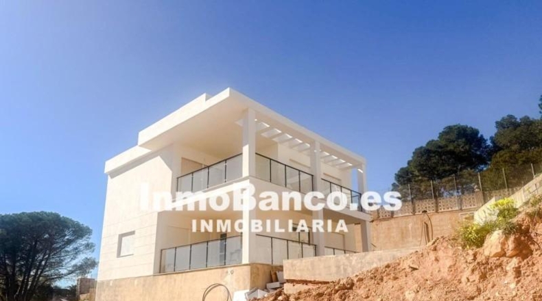 Valencia - Torrente - 765m2