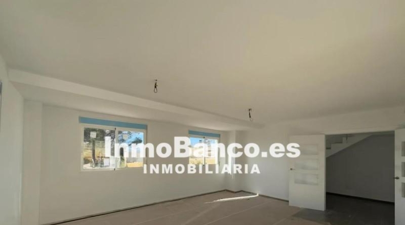Valencia - Torrente - 765m2