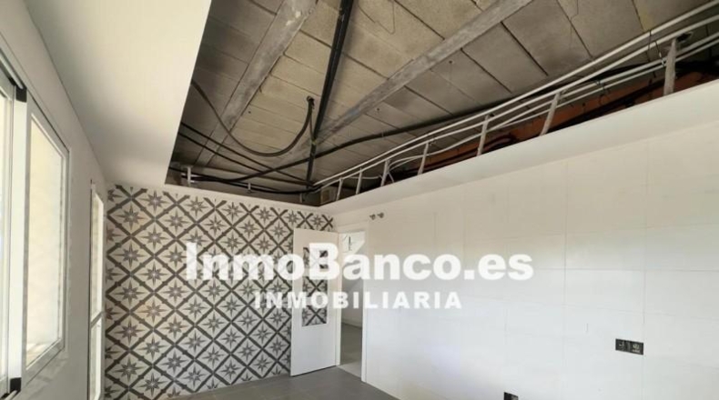 Valencia - Torrente - 765m2