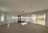 Chalet independiente con terreno en venta en la España, Chiva, ref: TR345284 foto