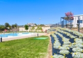 Отдельно стоящий дом с участком на продажу в городе Ayamonte Фото