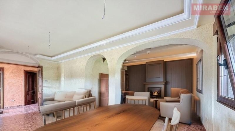 La Coruña - Bexo - 1680m2