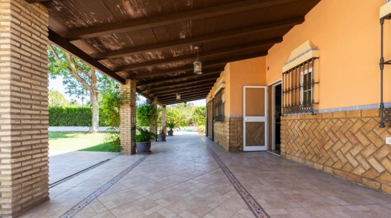 Sevilla - Palomares del Río - 1400m2