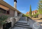 Chalet independiente con terreno en venta en la España, Simancas, ref: TR389985 foto