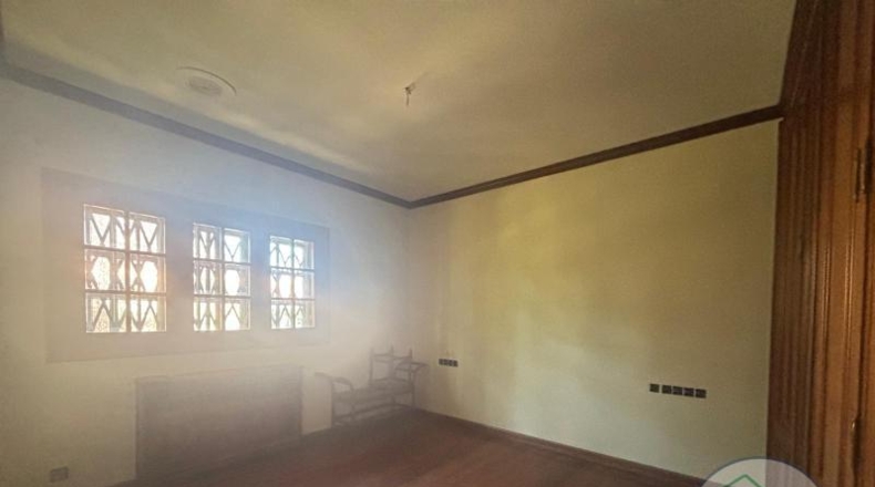 Valladolid - Simancas - 1850m2