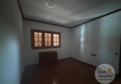 Chalet independiente con terreno en venta en la España, Simancas, ref: TR389985 foto
