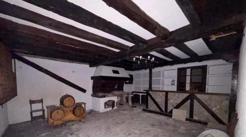 Valladolid - Simancas - 1850m2