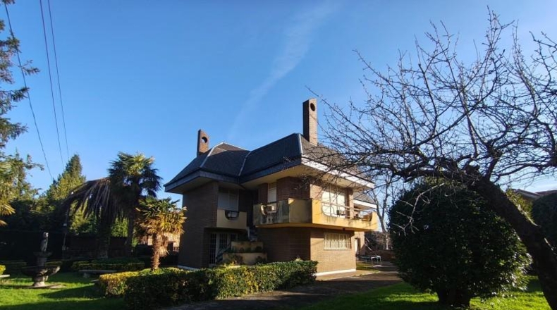 Cantabria - Santa María de Cayón - 1950m2