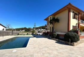 Calafell 957&nbsp;м²