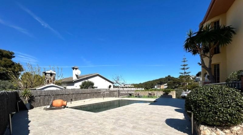 Таррагона - Calafell - 957m2