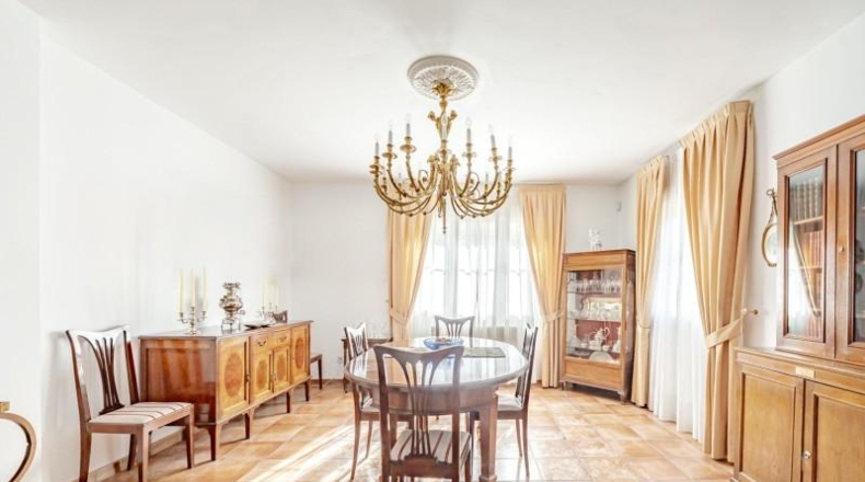 Comunidad de Madrid - Valdemorillo - 305m2