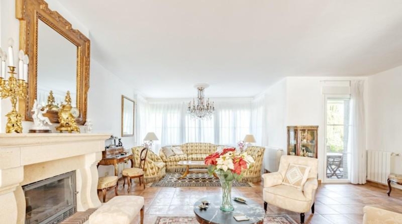 Comunidad de Madrid - Valdemorillo - 305m2