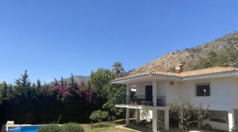Málaga - Benalmádena - 1028m2