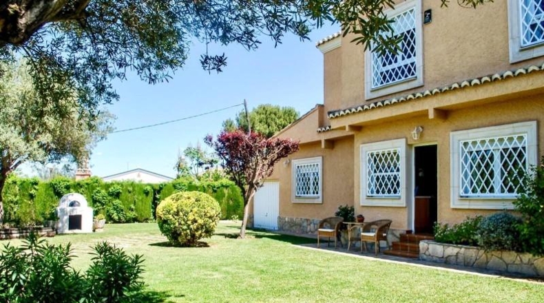 Valencia - San Antonio de Benagéber - 2416m2