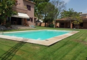 Xalet independent amb terreny en venda a la España, la Pobla de Vallbona, ref.: TR379294 foto
