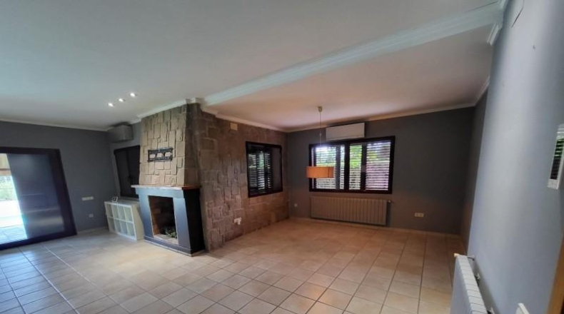 Valencia - la Pobla de Vallbona - 3430m2