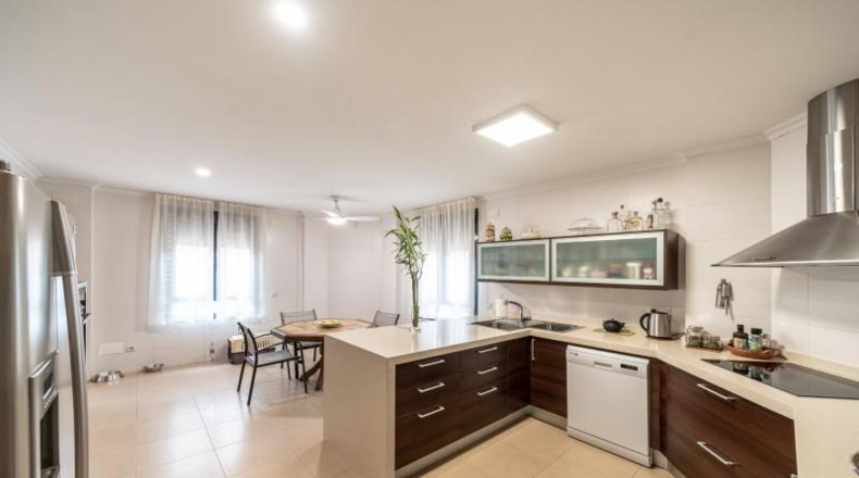 Community of Madrid - Sevilla la Nueva - 2137m2