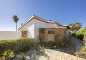 Chalet independiente con terreno en venta en la CL EL BURGO DEL FARO, Campo-Mijas, ref: TR394129 foto