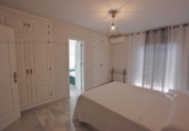 Xalet independent amb terreny en lloguer a la 3 UR4, Alhaurín de la Torre, ref.: TR409273 foto