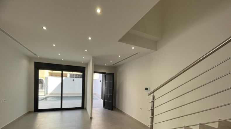 Alicante - Almoradí - 210m2