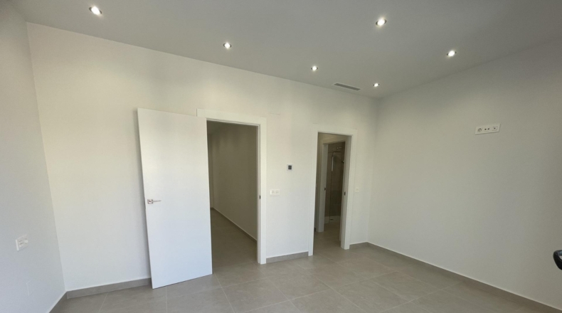 Alicante - Almoradí - 210m2