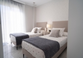 Chalet adosado con terreno en venta en Pilar de la Horadada ref: TR410605 foto